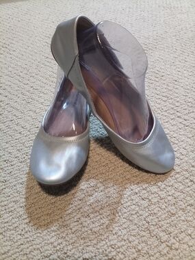 Amazon Essentials Metallic Silver Women's Ballet Flats Sz 10